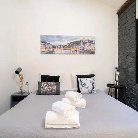 Nocleg ze śniadaniem Mon 3*