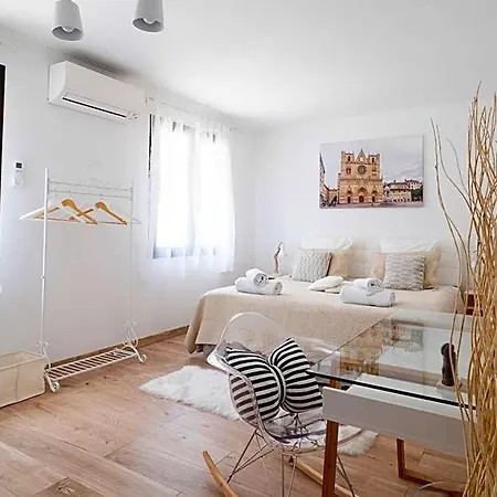 Otel Mon