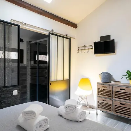 Mon 3* Lyon